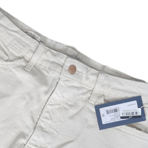 Universal Thread Highest Rise Curvy Shortie Shorts Size 10 Cream Comfort Stretch - Picture 4 of 9